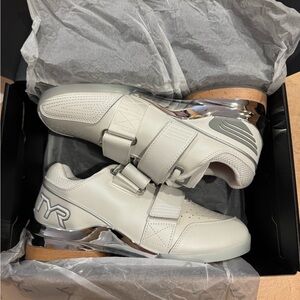 TYR Force Elite Carbon Lifter